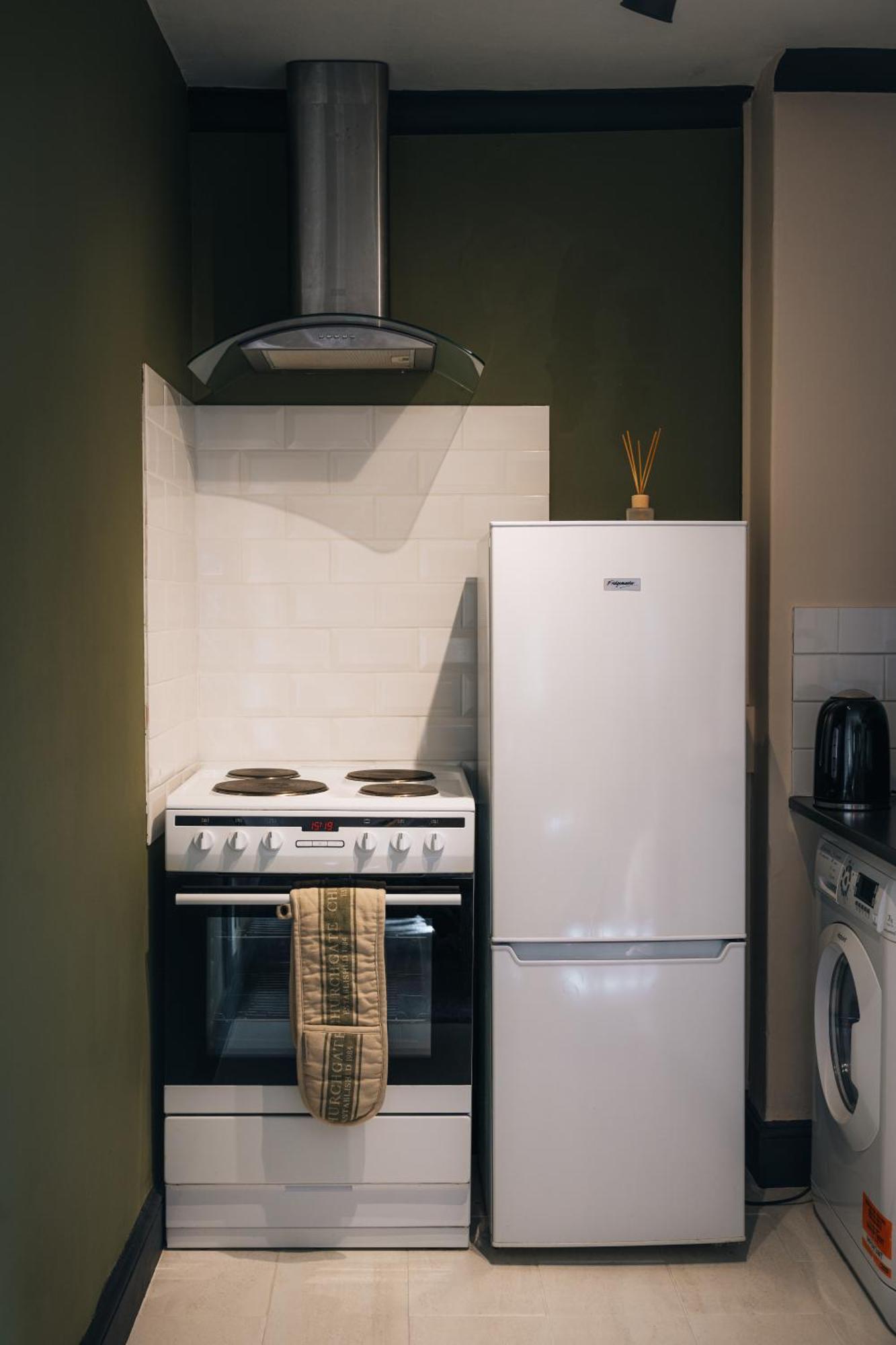 The Hideaway - Stratford Upon Avon - Central - Free Offstreet Parking - 2 Bedroom Luxury Apartment Esterno foto